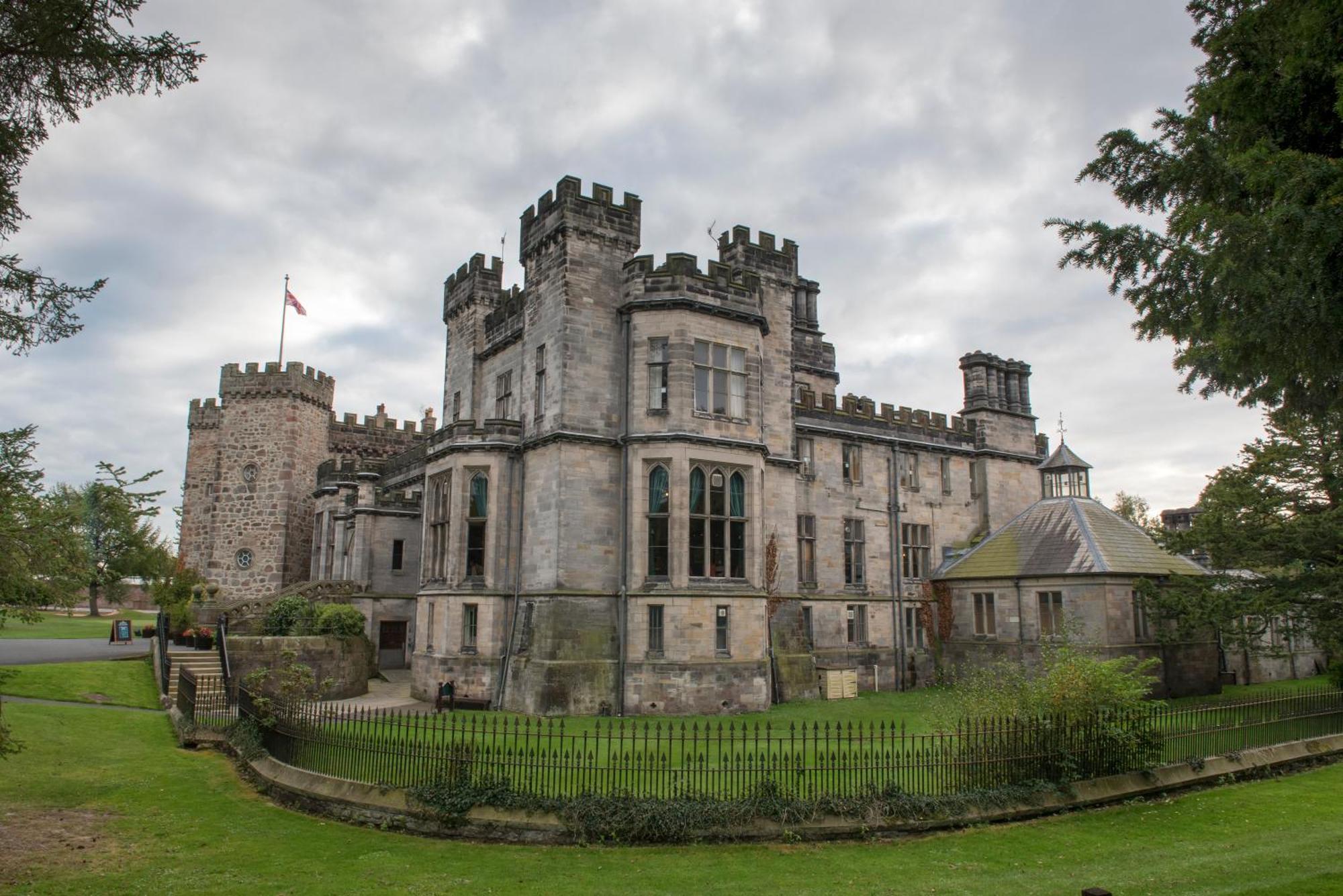 Ashton Hall At Lancaster Golf Club Extérieur photo